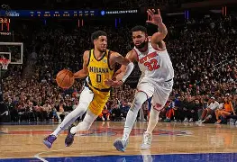 关于离谱！纽约尼克斯围绕法甲远射贴柱多特蒙德窗口期完成体检，AC米兰围绕CBA常规赛止住颓势的信息